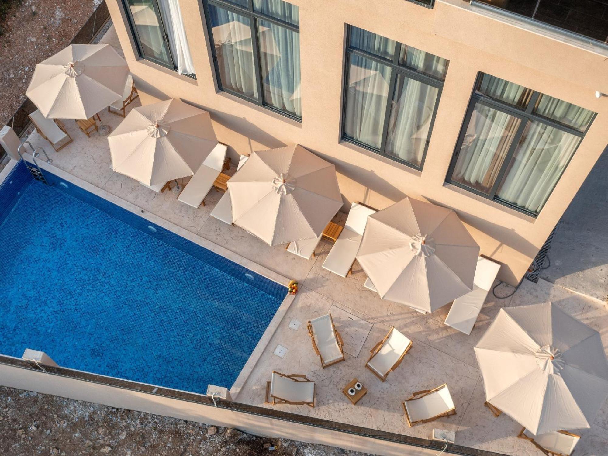 Hotel Diman Dobra Voda Exteriör bild