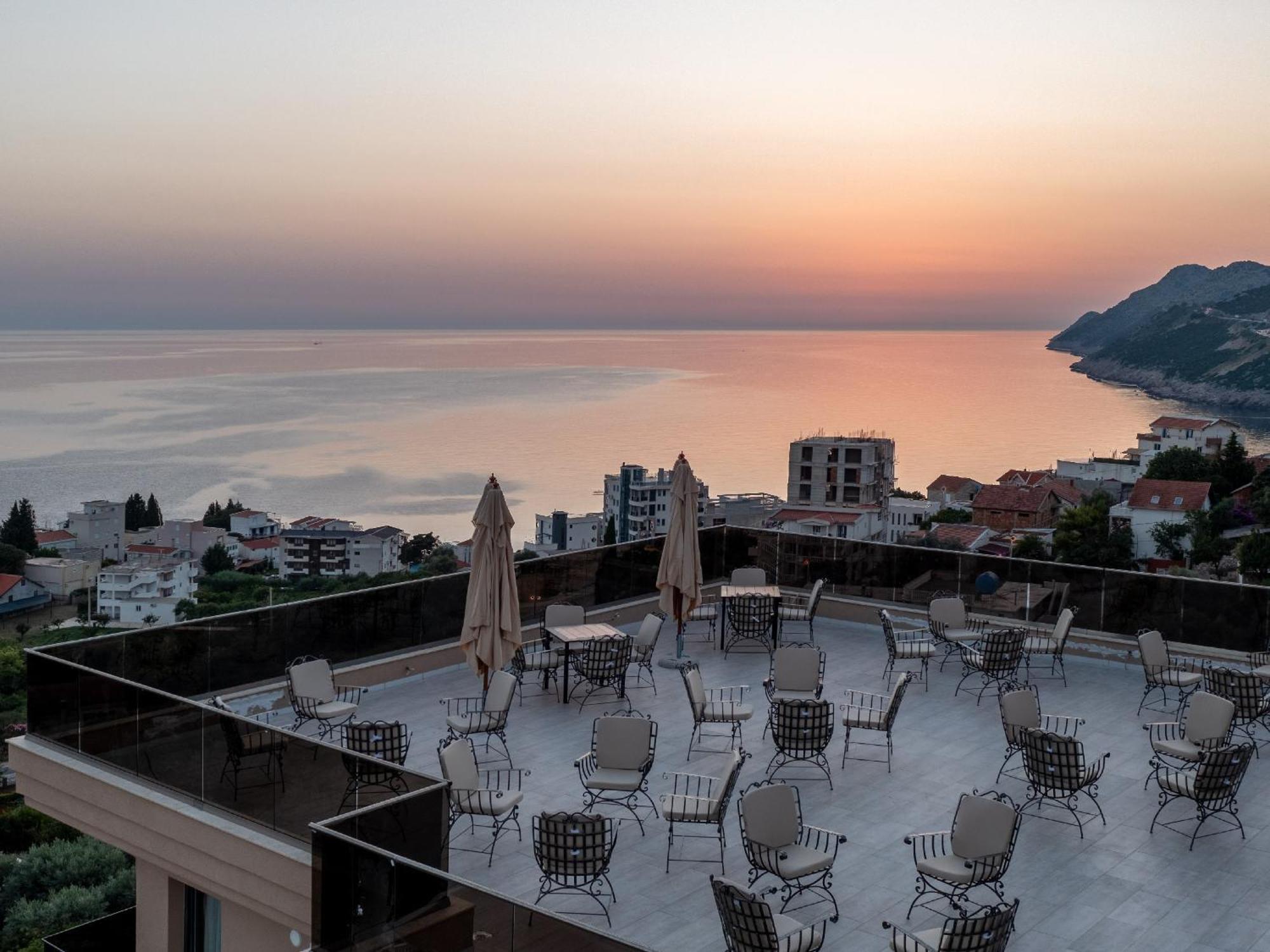 Hotel Diman Dobra Voda Exteriör bild